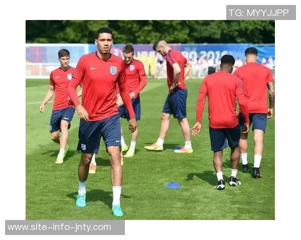 英格兰队中轴线强大却缺乏有效替代方案的深度分析